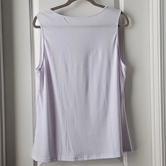 Women's Lace Tank Top - Picture 8 of 8